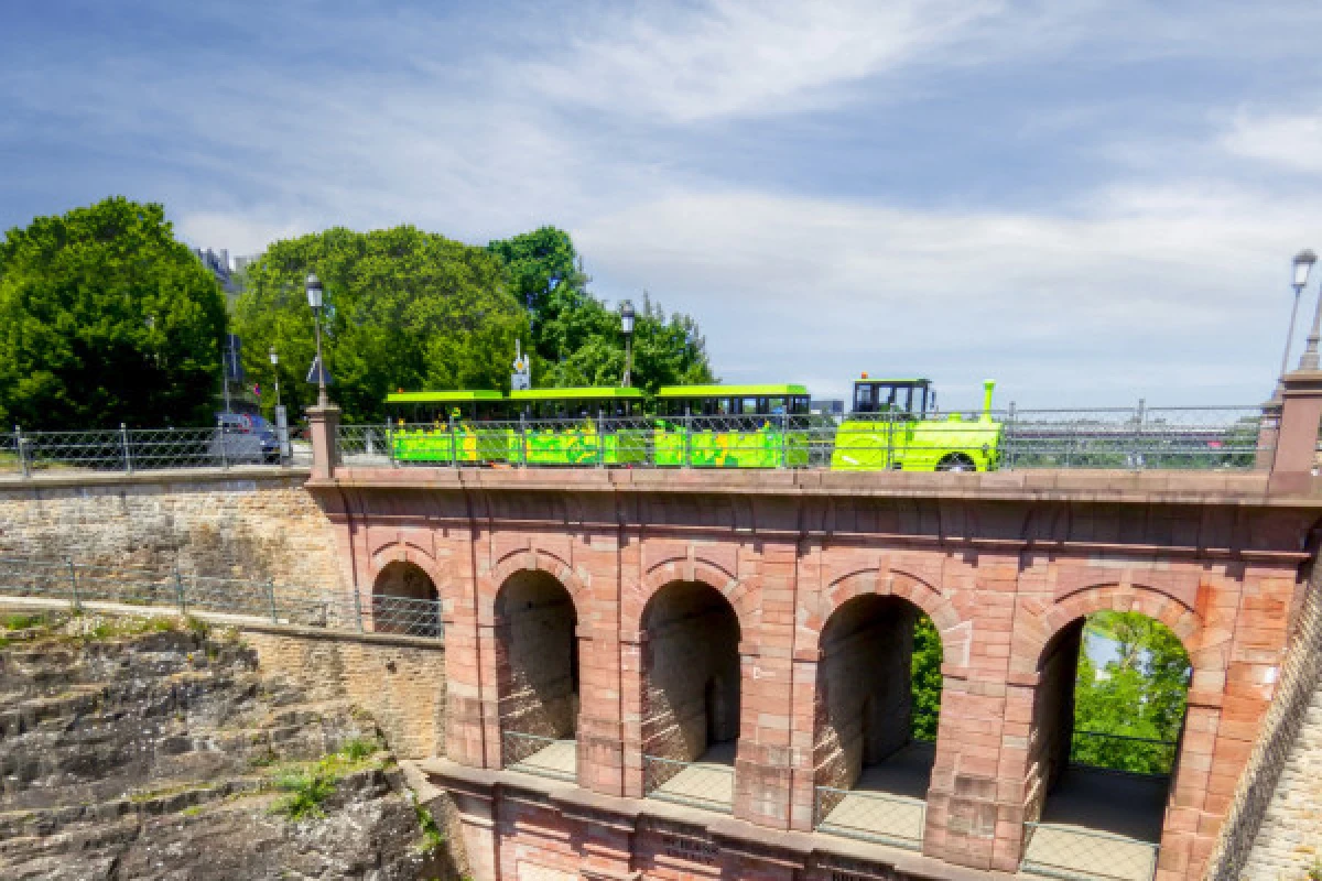 City Train dans la vieille ville de Luxembourg - Exploregion