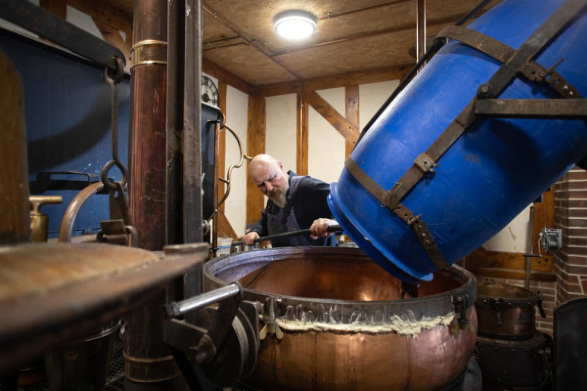 Distillateur d'un jour - Exploregion