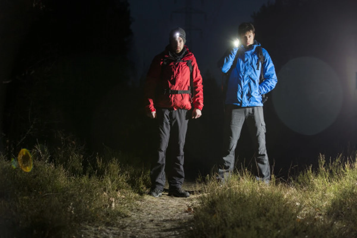 Ticket Groupe: Randonnée aux lampes de poche - Ellergronn - Exploregion