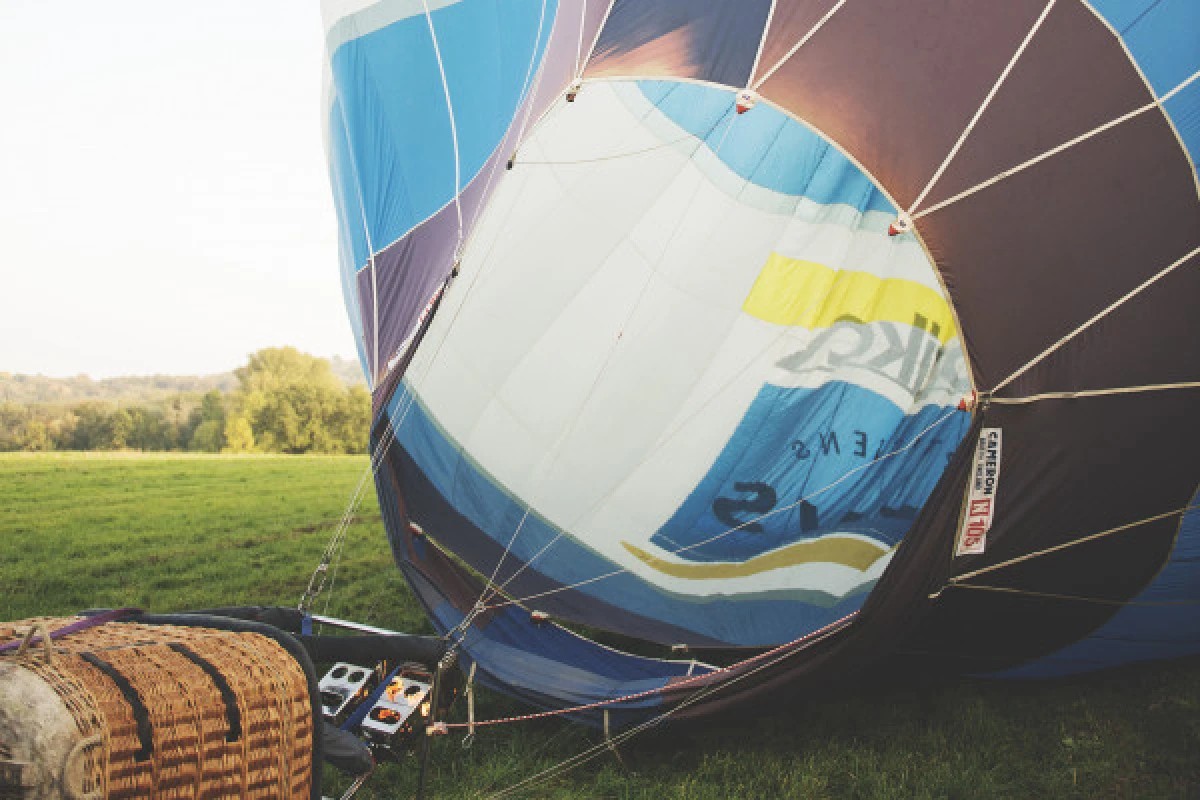 Vol Montgolfière - Champagne Cuillier (à Pouillon) - Exploregion