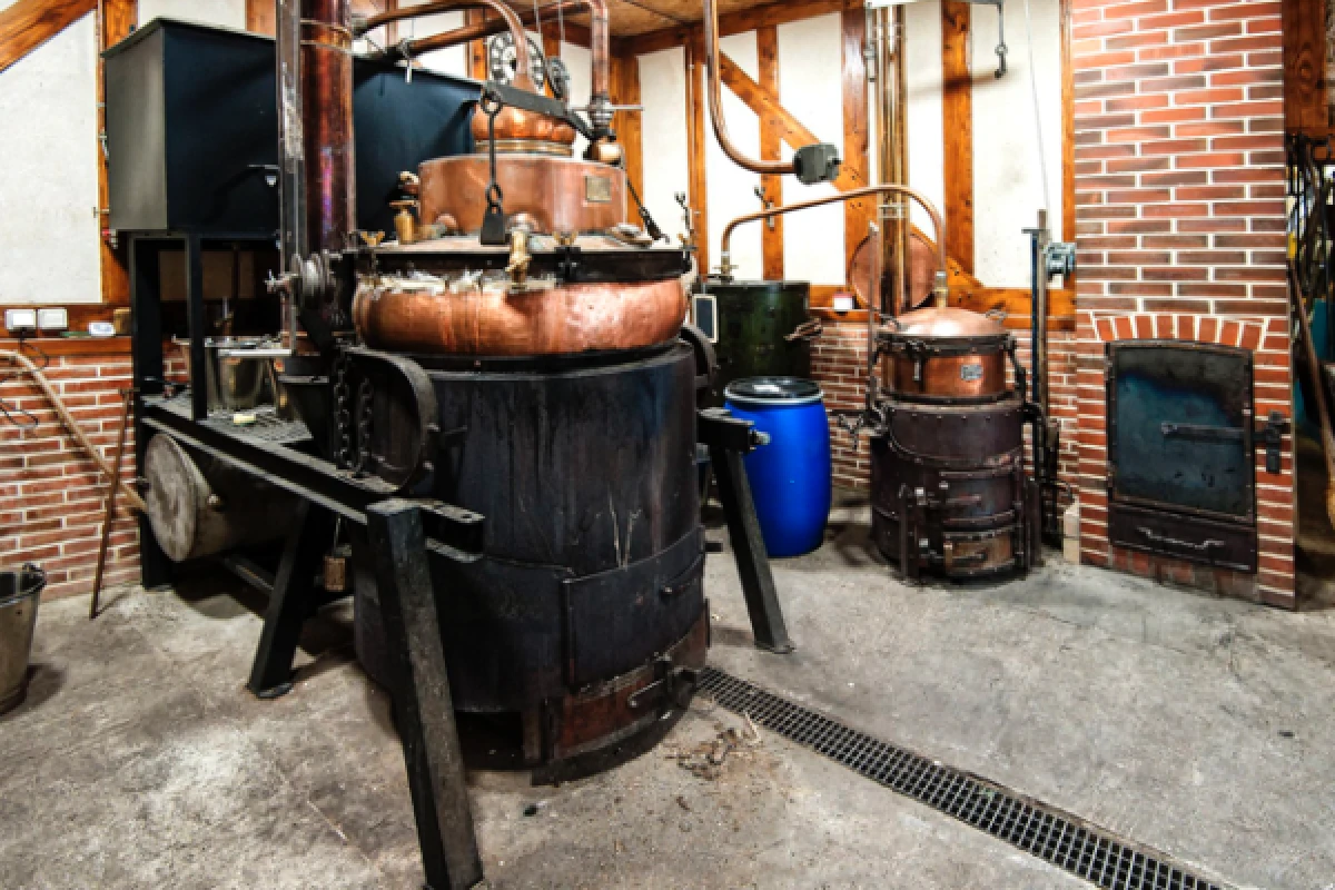 Le casse-croûte du distillateur - Exploregion