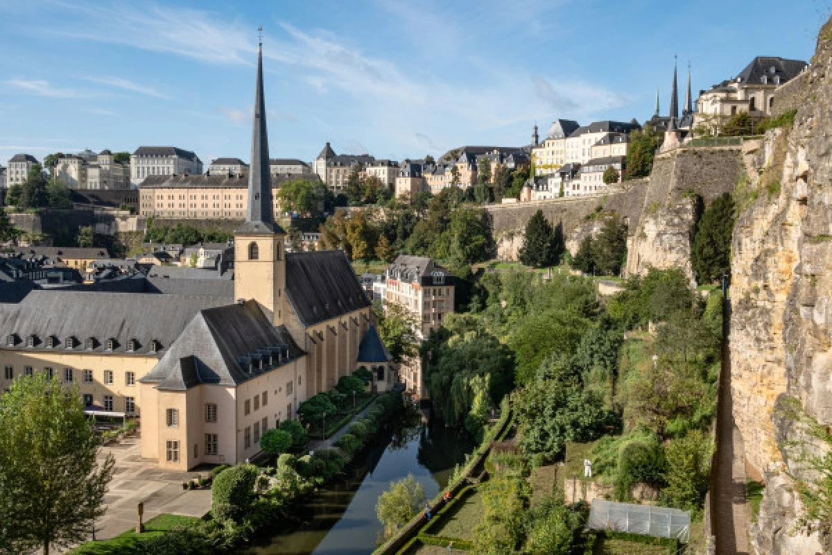 Luxembourg City Bus Tour - Exploregion