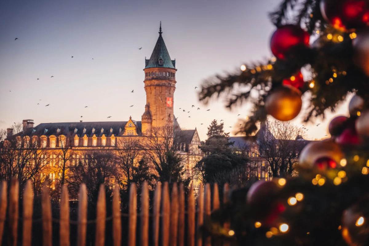 Noël en saveurs: Food Tour des marchés à Luxembourg - Exploregion