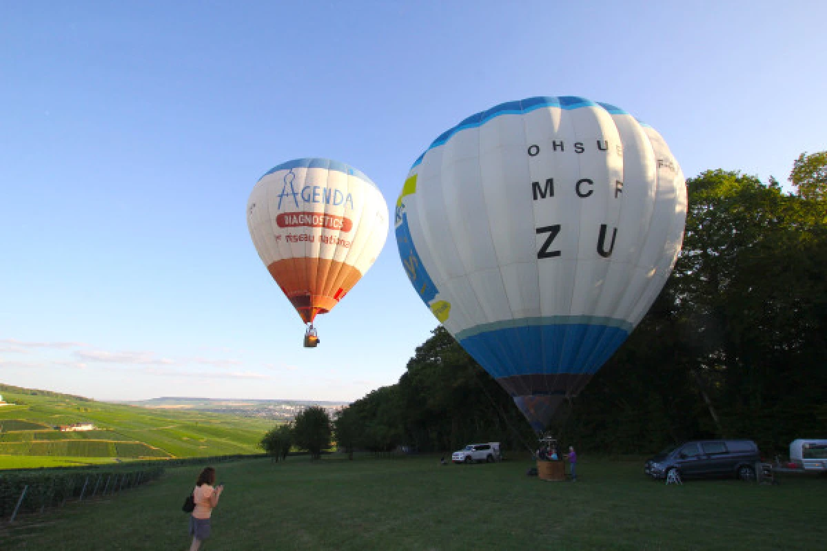 Vol Montgolfière - Maison Cuillier - De Sloovere (à Pouillon) - Exploregion