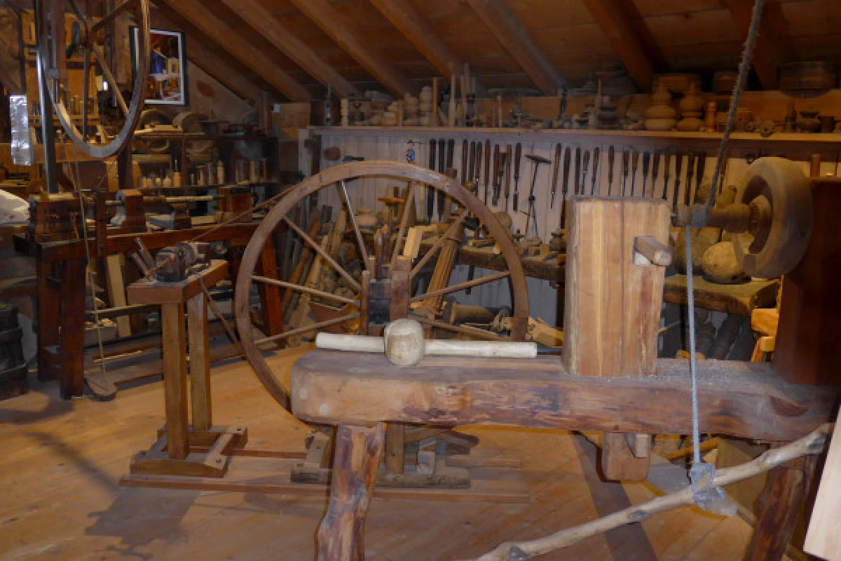 Musée des métiers du bois : Visite guidée - Exploregion